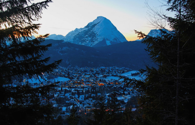 Mountains Hotel photo №1 Mountains Hotel photo