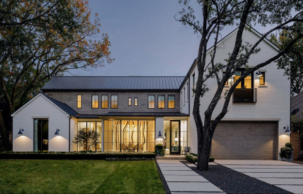 Compass photo №1 Compass photo